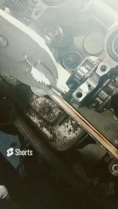 Double Vice Grip Method: How To Remove a Broken Stud_Bolt