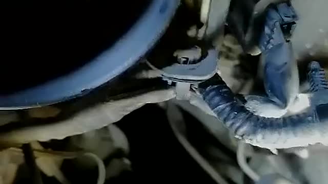 Remove the wrench clip