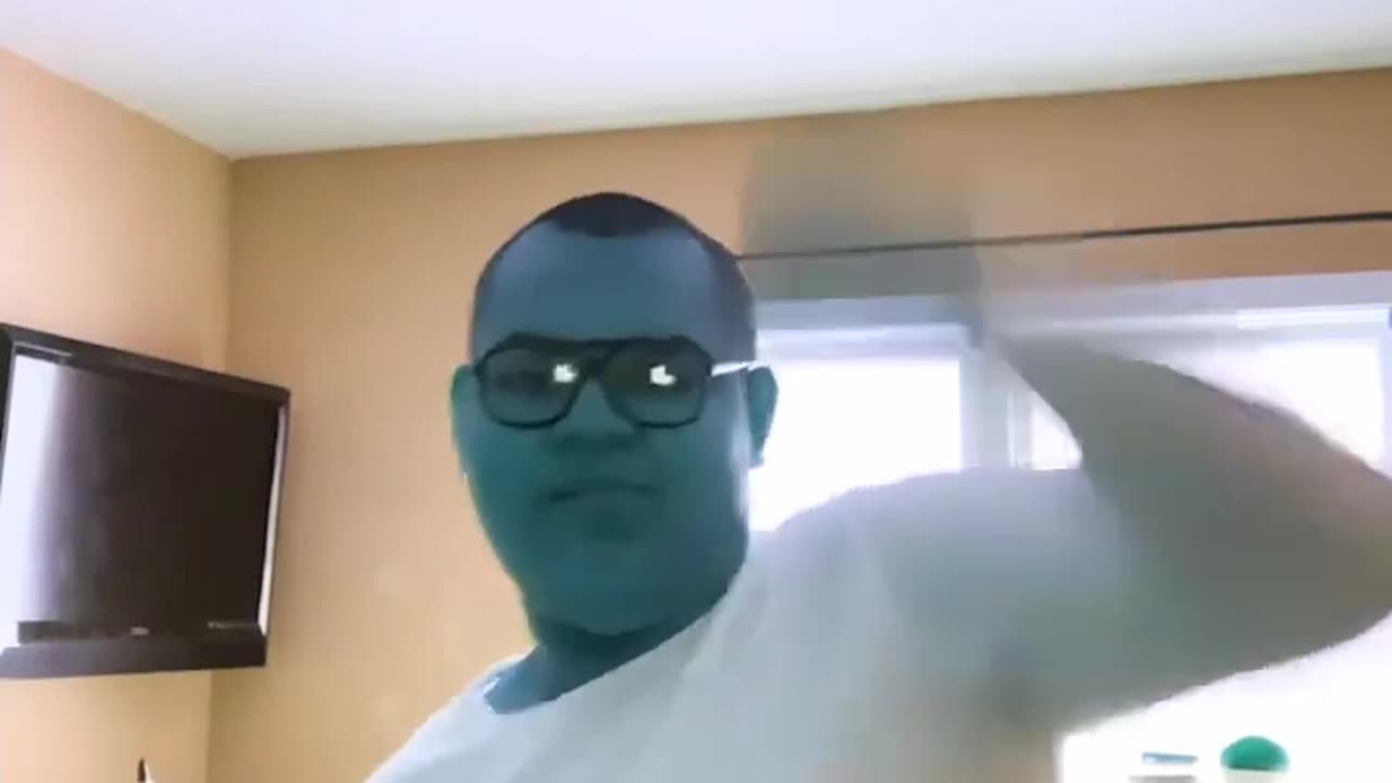 I AM FARTING AND DANCING AT THE SAME TIME WHILE POOP PEE PEE YEAH I FARTED AND DANCED CRAZY MOVES WO