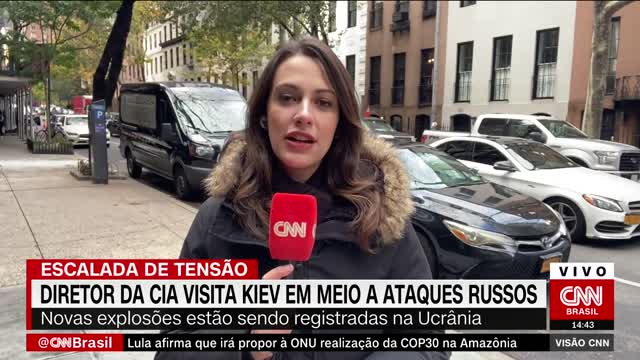 Diretor da CIA visita Kiev em meio a ataques russos | VISÃO CNN