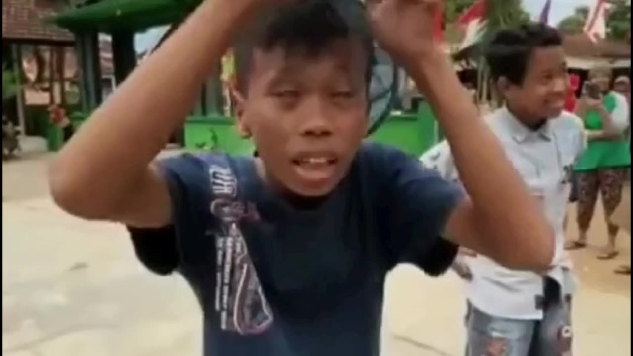 Cukurukuk from Indonesia versi