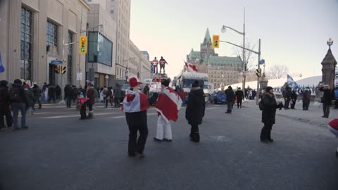 Canada: 'Freedom Convoy' protesters remain on Parliament Hill for second consecutive day