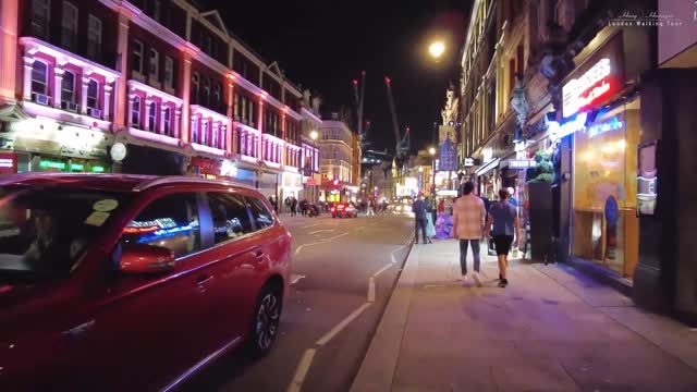 World's smallest statue built in London