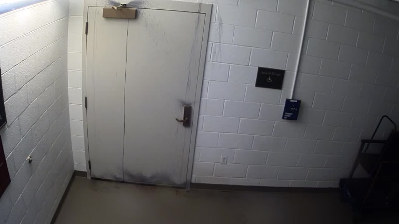7052CVCLLStair11South_2021-01-06_11h40min01s113ms.mp4
