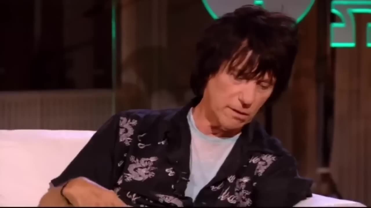 Jeff Beck Talks Music (2013)