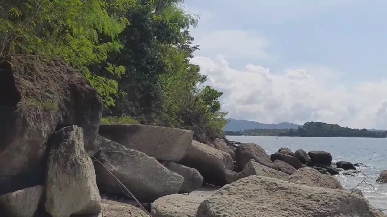 Porcupine Cave Beach at Sekotong, West Lombok, NTB Porcupine Cave Temple