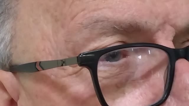 DIOS JUDIO Y CRISTIANO ES UN QUERUBIN, SER CREADOR.