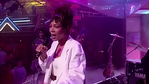 Kim Appleby - Mama (Top Pops 04.07.1992) (Upscaled) UHD 4K