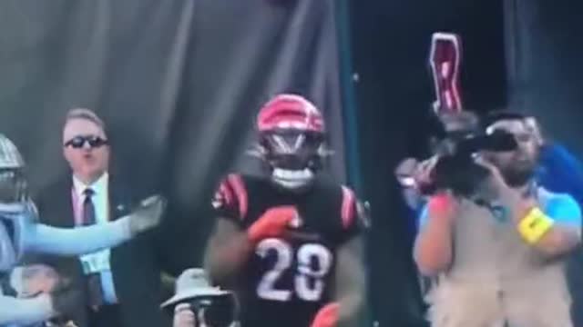 Joe Mixon with one of the best fantasy football games of the ages