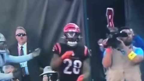 Joe Mixon with one of the best fantasy football games of the ages