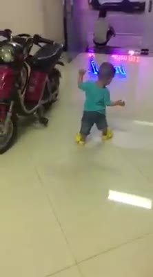 Teach Toddlers, Charlies looks very cute adorable