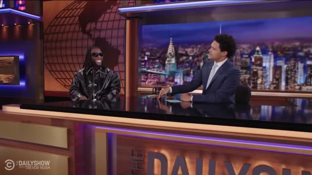 Trevor noah with Burna boy at the daily show