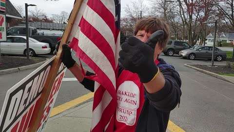 Democrats Immigration Crisis Southampton NY 7-11