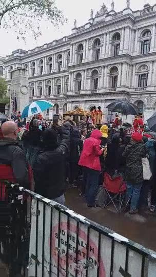 Not happy with the new King part 1