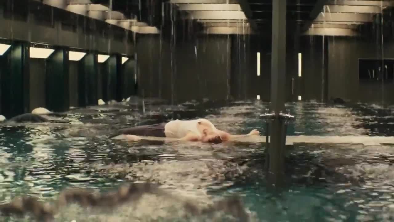 Movie Clip Army drowning