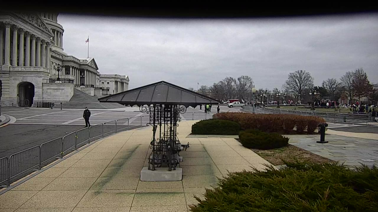 0675USCG00HousePlaza_2021-01-06_09h38min06s417ms.mp4