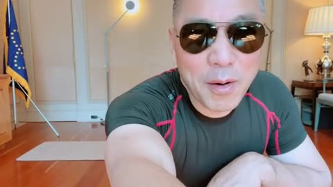 20210730文贵先生GETTR²：我三天没锻炼，随便吃东西，肚子大了两个号呀😓😓😓😓太可怕了，我今天要做300个！