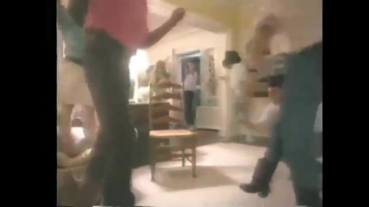 Teens Throw A Wild Milk Party in 1990 'Milk Does a Body Good' TV Commercial *New Find May 2023* Rare Video