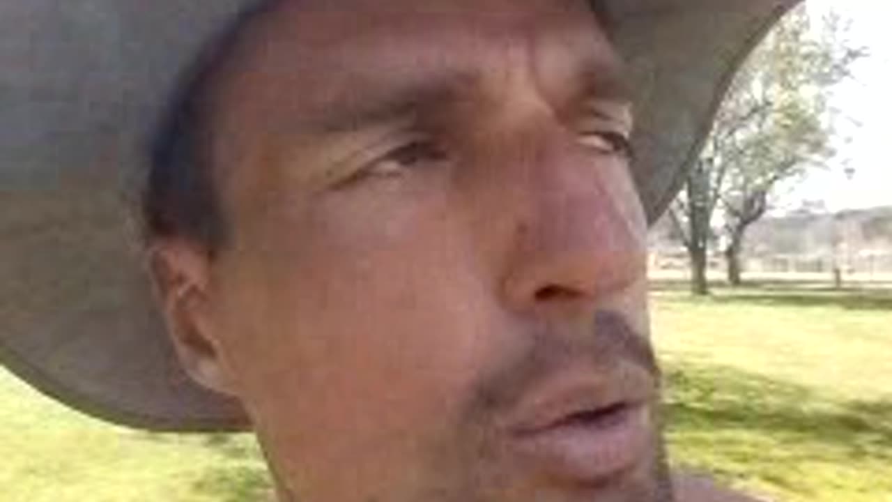 "THE DAYS OF THE GOLD AND SILVER ARE OVER & THE DAYS OF THE BROWN ARE AT HAND." 2:34pm, Good Friday.