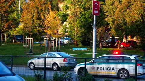 Premávka ráno na Staromestskej ul. po tragickej nehode - zastávka MHD Zochova
