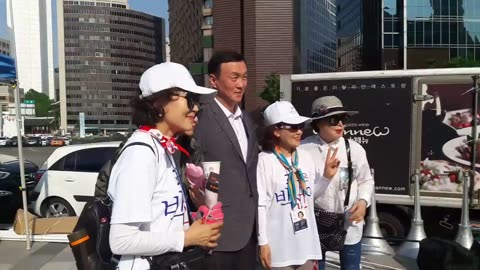 20180609_V3_S02(zi5LjIot1Nw)현충일 추모 음악제중 분탕자 출현으로 한바탕 소동이 벌어짐