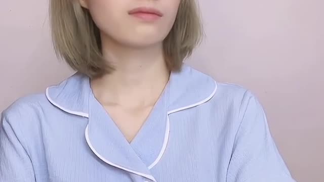 Học sinh ngoan ! Đang ốm nhưng vẫn cố dậy quay )) (dc @tat_106 ) (2)