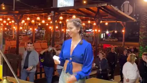 Cilgin donduramsi dance with cute girls