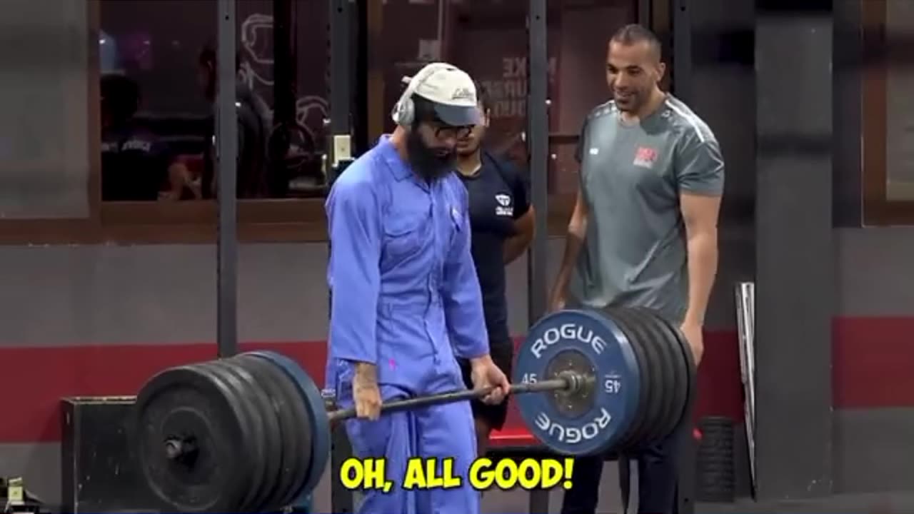 ANATOLY GYM Prank 🏋️‍♂️ 💪😂😂