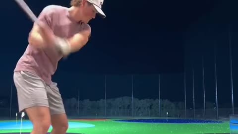 He never gave up 😤 (via @KGPAR) #topgolf #trickshot #golf