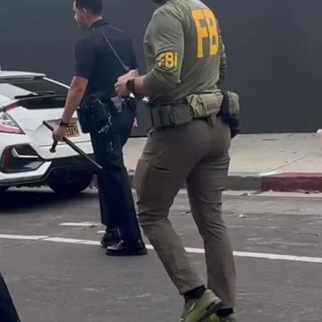 FBI Guy's Pants Are So Tight: Hilarious Moment Caught on Camera