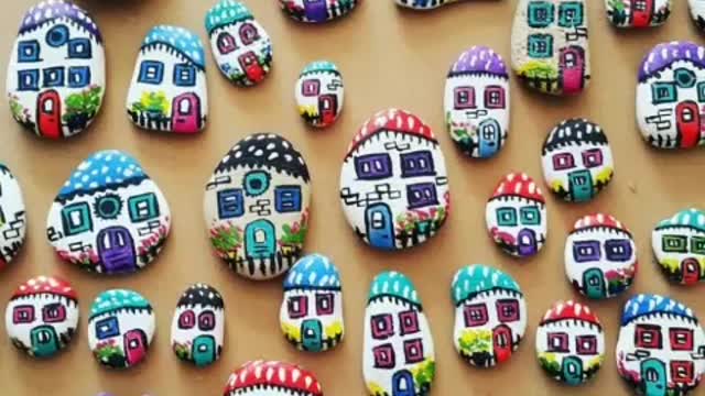 new 30 artistic stone Pebble painting art 2k22