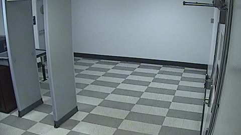 6054RHOBG2G207Lobby_2021-01-06_04h00min01s753ms.mp4