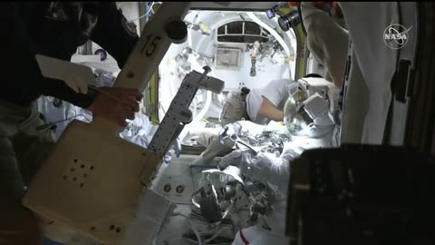 Spacewalk with Astronauts Nicole Mann and Koichi Wakata at the Space Station (Jan. 20)