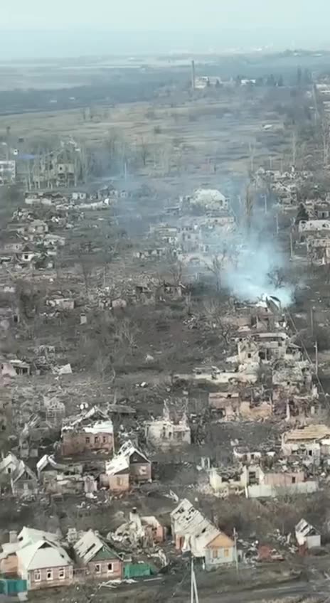 😨 This is how Bakhmut looks after the attempts of the russian nazis to "liberate" him.