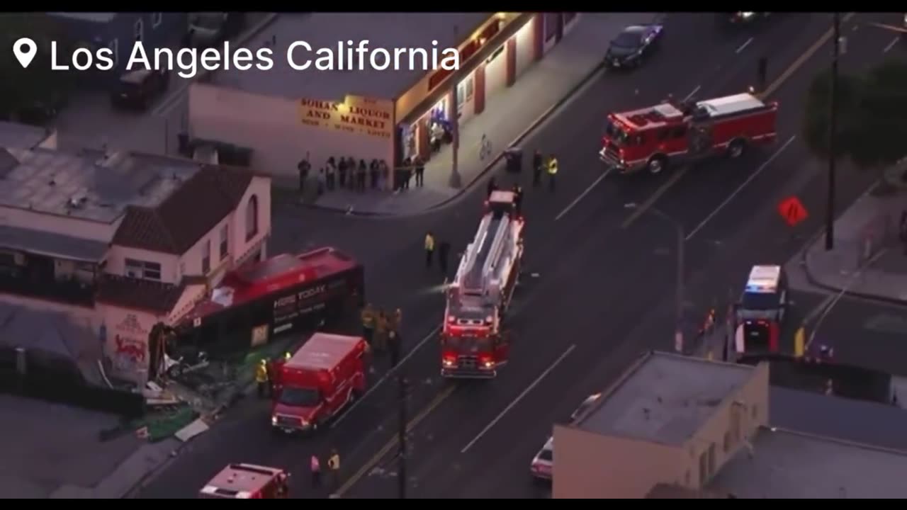 Over a dozen people injured after a public transit bus Crashes Into BuildingLongBeach | California