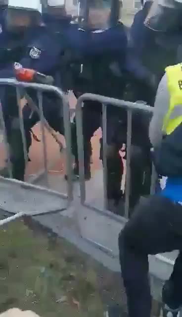 #ProtestRolników 06.03.2024 🚜🚜🚜🇵🇱💪 The clubbing 😡😡😡 has begun