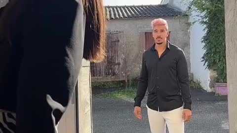 Moi aussi je veux gagner 500€ de déco, il a intérêt à vite revenir à la maison !