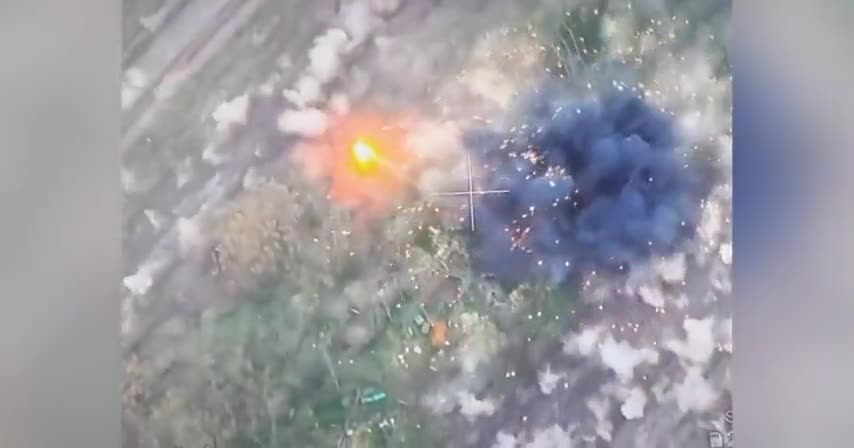 Ukrainian Force Destroying Russian Tank & AFV With Excalibur Precision Artillery Shell Strike. 2022