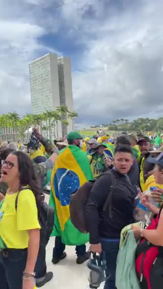 🇧🇷 Brazilian STF (Supreme Court) is being destroyed