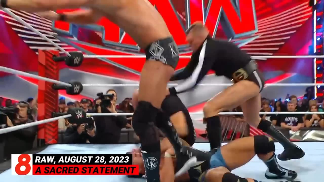 WWEHS TOP 10 MONDAY .NIGHT RAW MOMENTS :WWE,HS Top 10