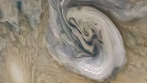 Shallow Lightning on Jupiter (NASA Visualization, feat. Music by Vangelis)
