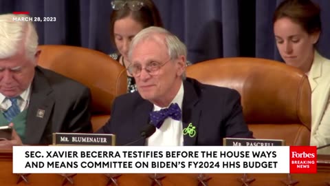 'The Federal Government Is Hopelessly Out Of Step'- earl Blumenauer Slams Cannabis Regualtions