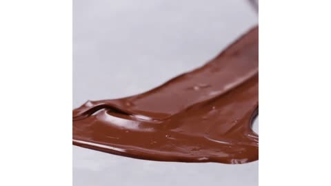 GIANT CANDYBAR CAKE