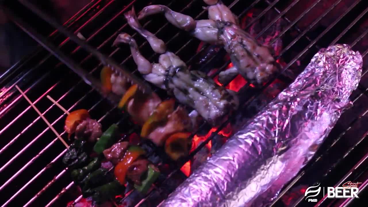 FIVEstreetBEER - BBQ - Lost In Amsterdam.