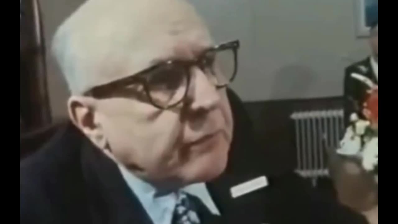 Flouride has been used as a poison against Humanity for decades They don't want everyone to know