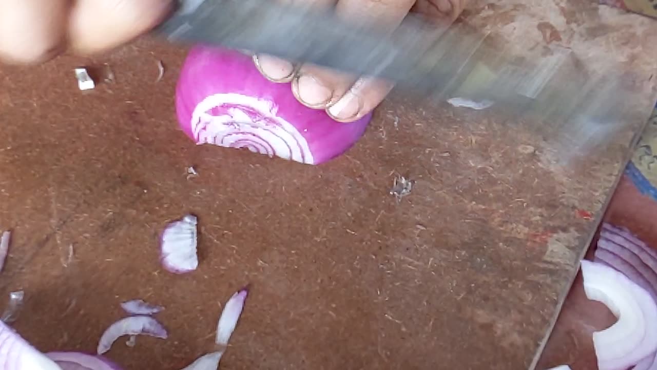 Simple TIP - How to finely chop an onion