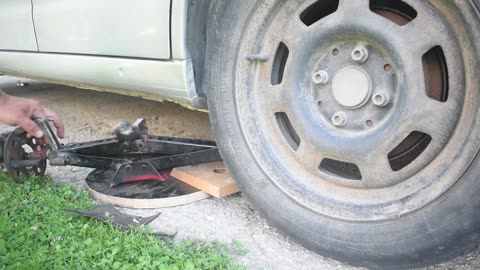 12v DC Electric Scissor Car Jack Build at Home