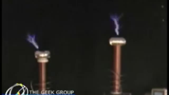 Super Mario Brothers played through a Tesla Coil