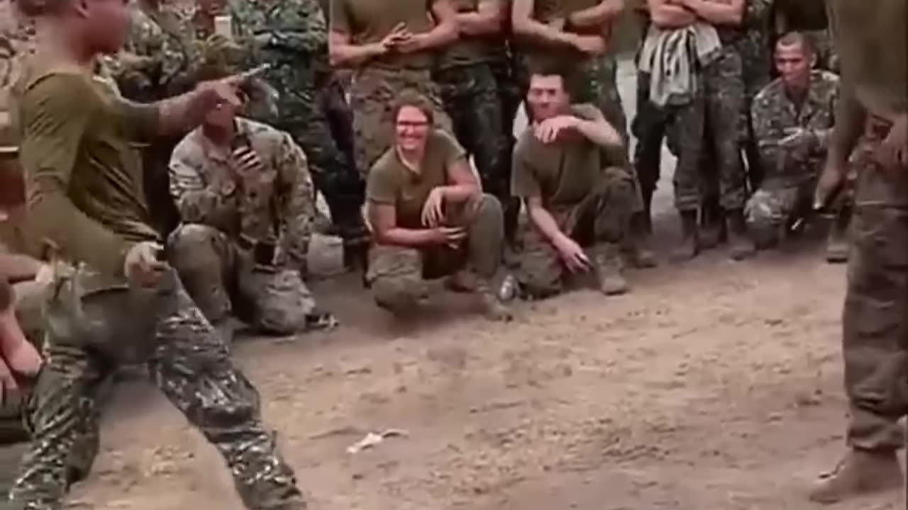 Friendly Knife Fighting Between Philippine Marine And USMC!!