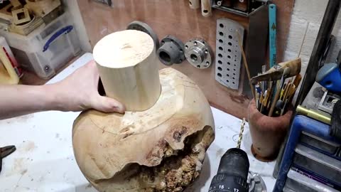 Woodturning - Planet Lamp